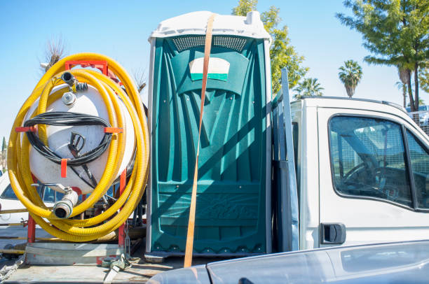 Best Construction site porta potty rental  in Veedersburg, IN