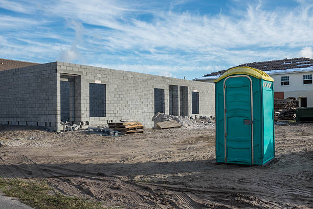 Best Portable bathroom rental  in Veedersburg, IN